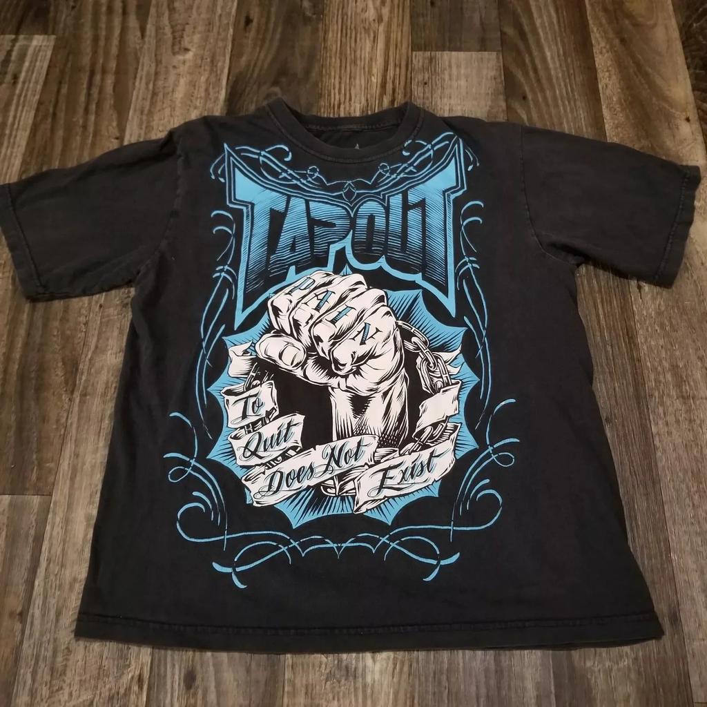 Y2K Tap Out Retro Fashion Cotton T Shirt Men Oversized Graphic Print Streetwear Short Sleeve Tee Distressed Graphic