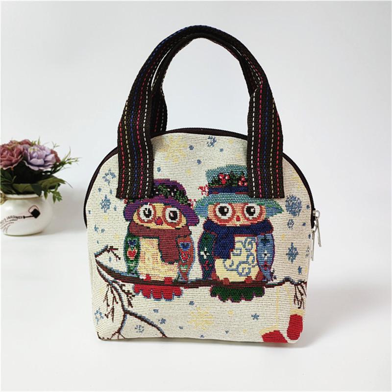 2025 Ethnic Style Embroidered Shell-Shaped Canvas Handbag: Cell Phone, Coin, and Shopping Bag