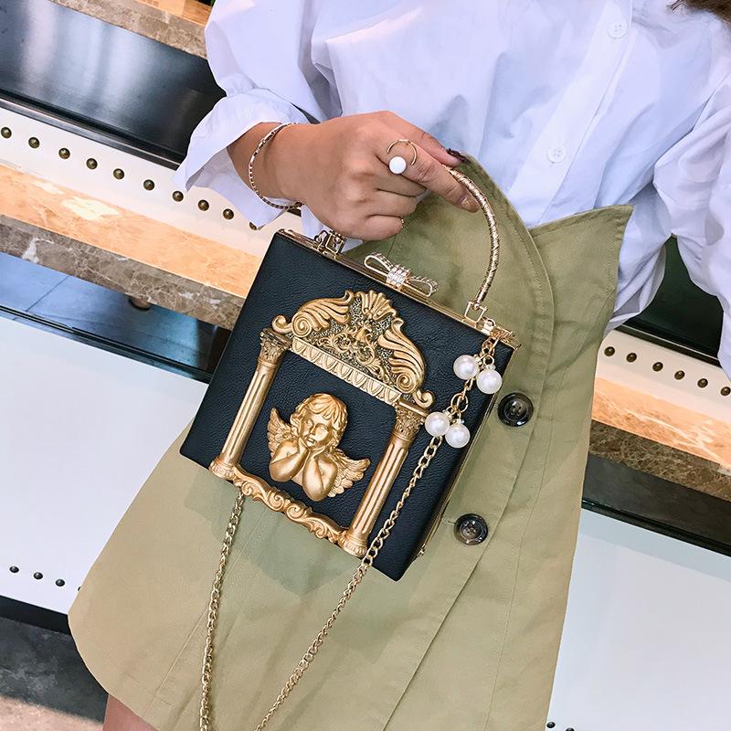 

2025 autumn new small bag women s baroque style angel bag relief handbag chain box bag shoulder bag белый