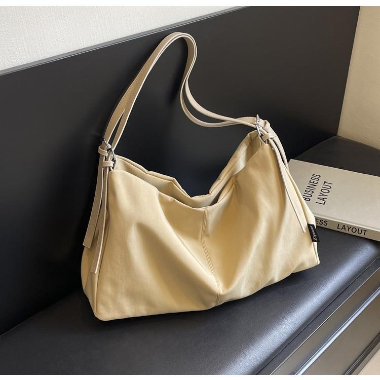 IELGY Portable Commuter Large Capacity Casual Bag Fashion Tote Bag All-Match Canvas Shoulder Bag