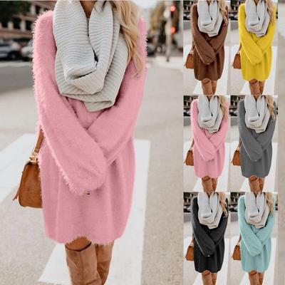 Mittellanges bis langes, langärmliges, lockeres Plüschkleid mit Rundhalsausschnitt für Damenbekleidung im Herbst und Winter
