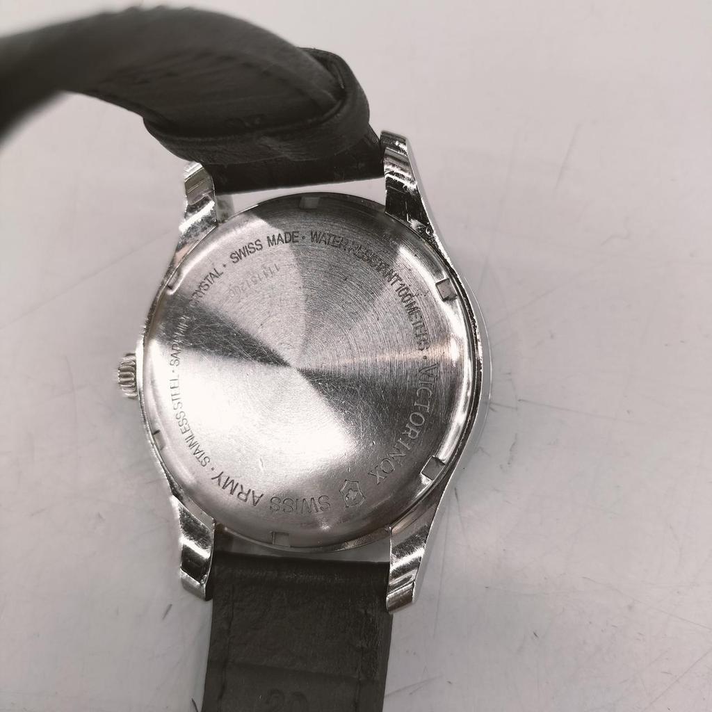 Used VICTORINOX 241475 Quartz Analog Watch