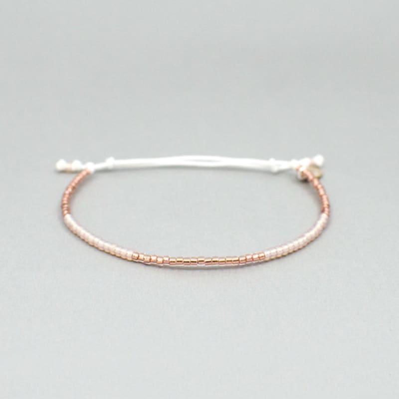 

MORO JEWELLERY SINGLE THREAD bracelet, 20` Cherry-blossom edition - White 1