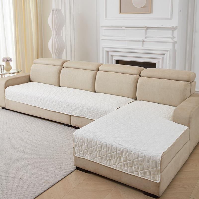Waterproof Pet Couch Cover Mat Furniture Protector for Dogs Cats Durable Washable Quilted Sofa Protector Pets Blanket Cover Pad