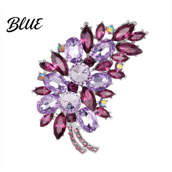 Cubic Zirconia Inlaid Brooch Pin Women Lightweight Flower Cluster Sparkling