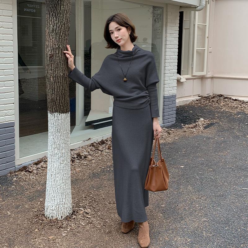 Korean Style Women's Knit Top & High Waist Skirt Set with Buttoned Waist-cinching and Loose High Neck Design