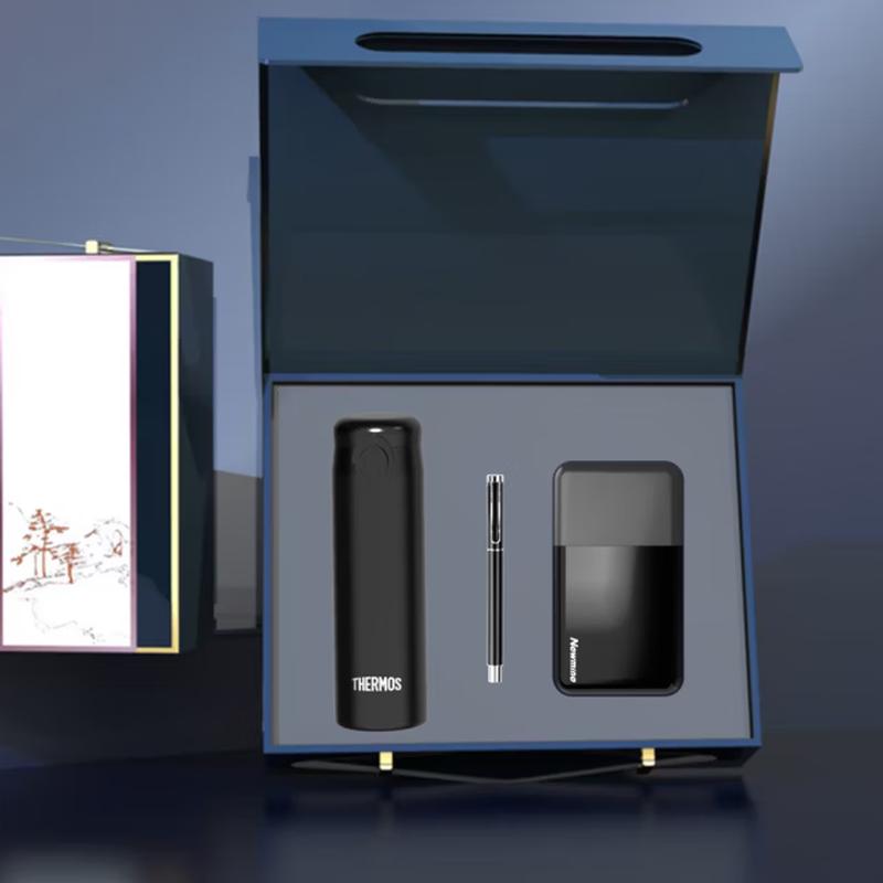 Thermos Business Gift Set with Power Bank and Pen