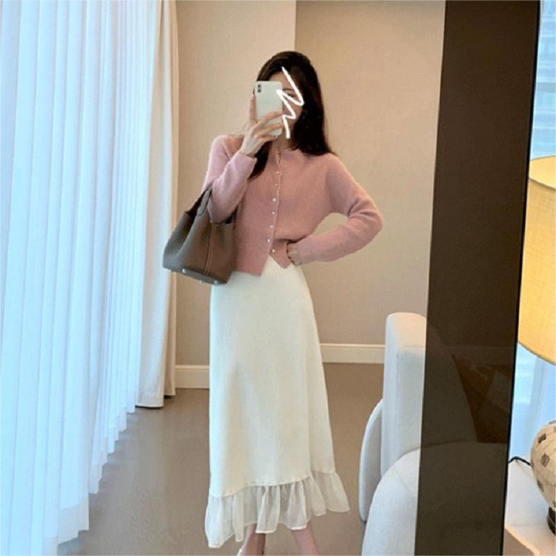 

Spring and Autumn Thin Knitted Jacket Gentle Wear Women s Clothing French Temperament Soft Waxy Cardigan Pink Ladies 46-251 (average size) рожевий