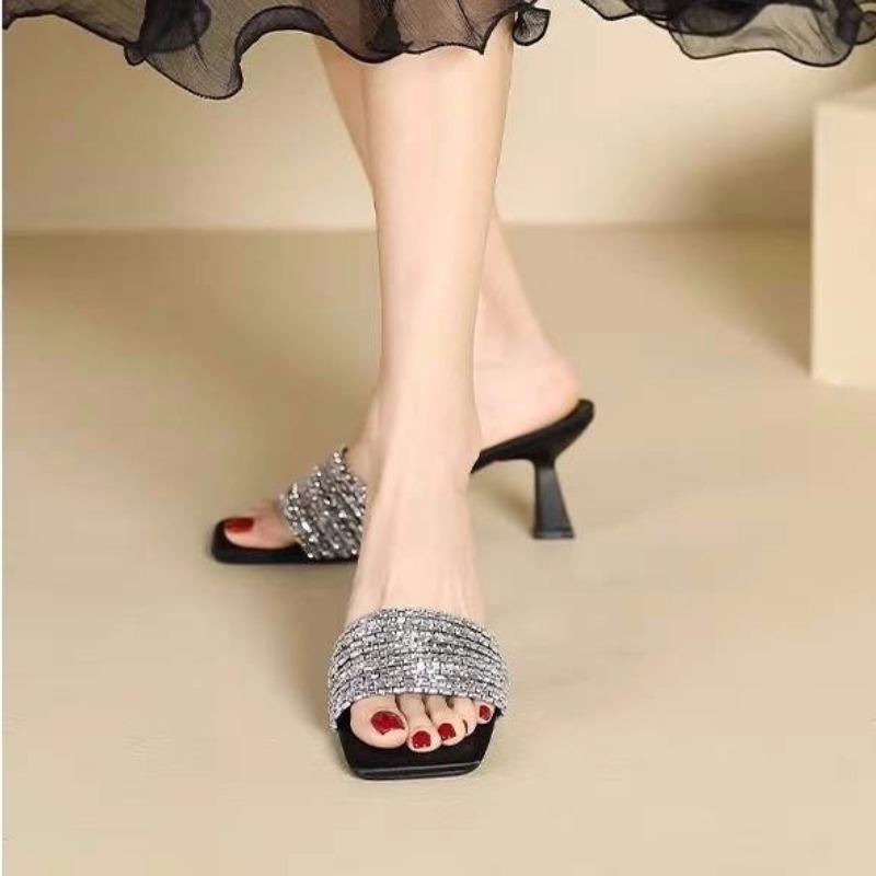 Fashion Square Head Sandals and Slippers for Women 2025 New Daily Coarse Heel Shoes for Outer Wear Casual Fashion Summer Women's Shoes