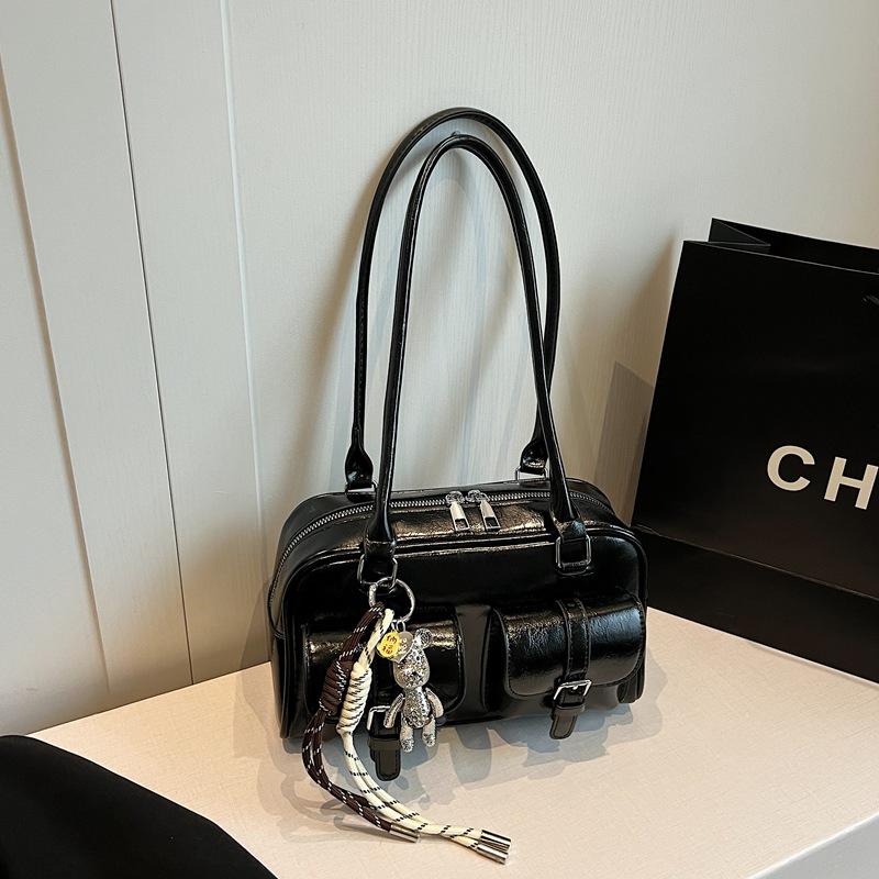 Premium Sense Women's Bag Large Capacity 2025 New Autumn and Winter Niche Design Single Shoulder Underarm Bag Commuter Pillow Bag