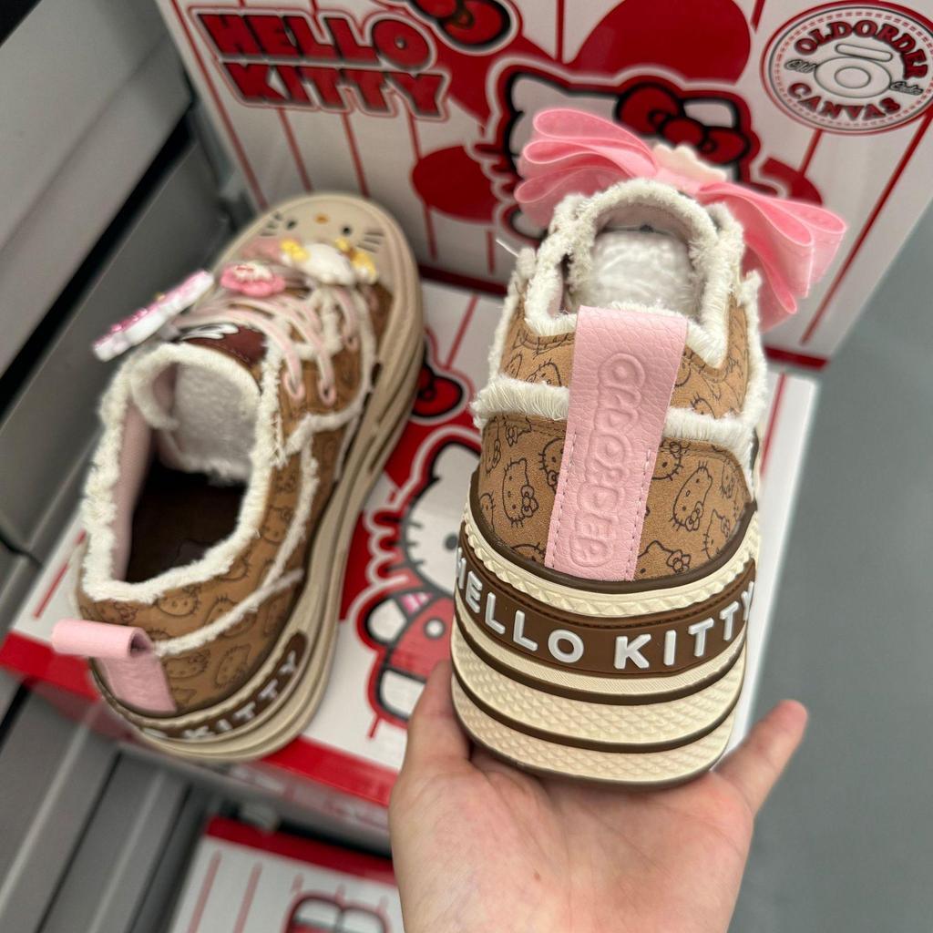 Sanrio Hello Kitty Collaboration Women's Canvas Shoes