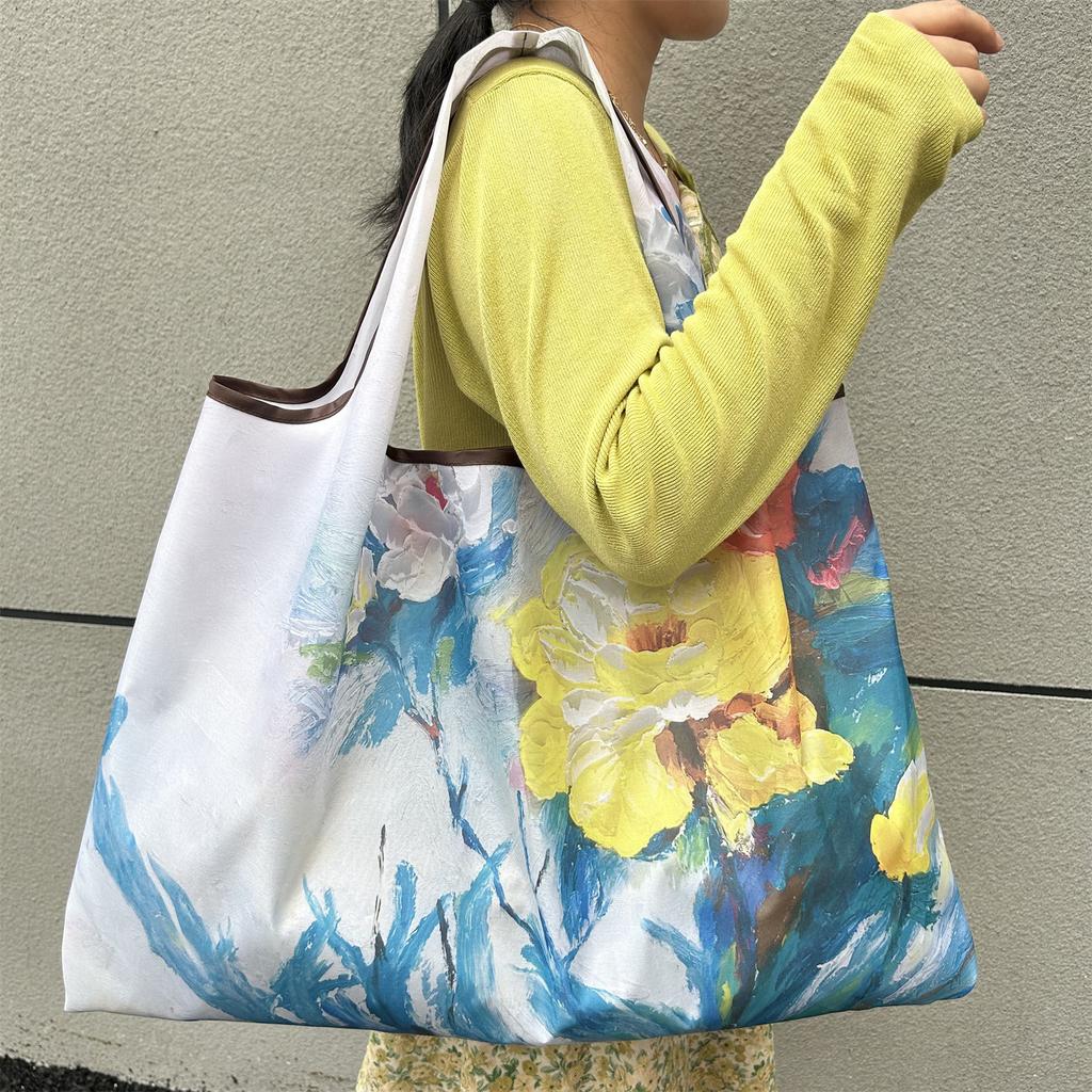 Large-capacity Portable Ladies Backpack, Foldable In a Variety of Patterns, Fashionable Portable Fitness Shopping Bag, Suitable for Daily