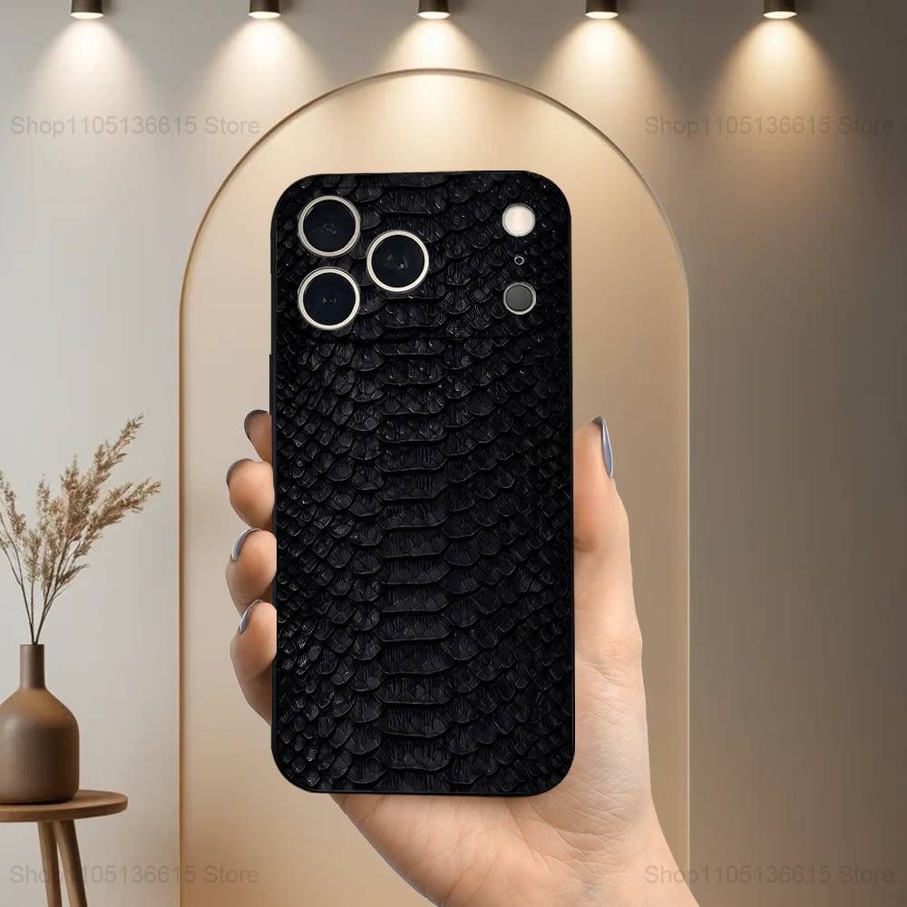 Snakeskin Pattern Art For iPhone 12,14,13,15,16,11,17,X,Mini,XR,SE,XS,Plus,Pro,Max,8,7,Soft Silicone Black Case