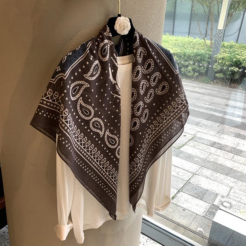 Vintage Polka Dot Printed Light And Thin Scarf Cotton Feel Square Scarf Sunshade Shawl Headscarf Belt Scarf Silk Scarf