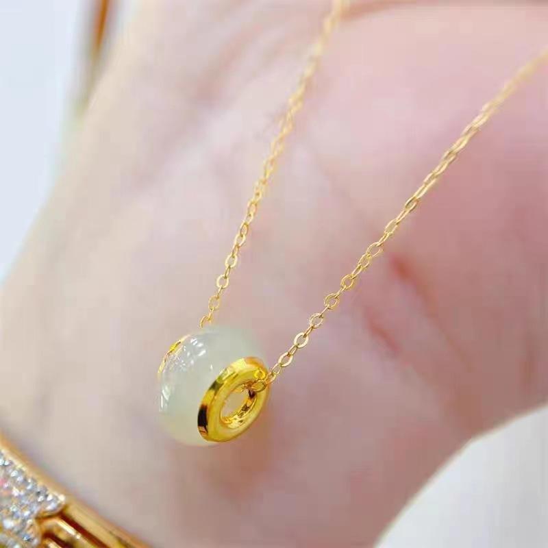 Hetian Jade Passepartout Necklace Women'S Simple Premium Versatile Clavicle Chain New Year'S Gift