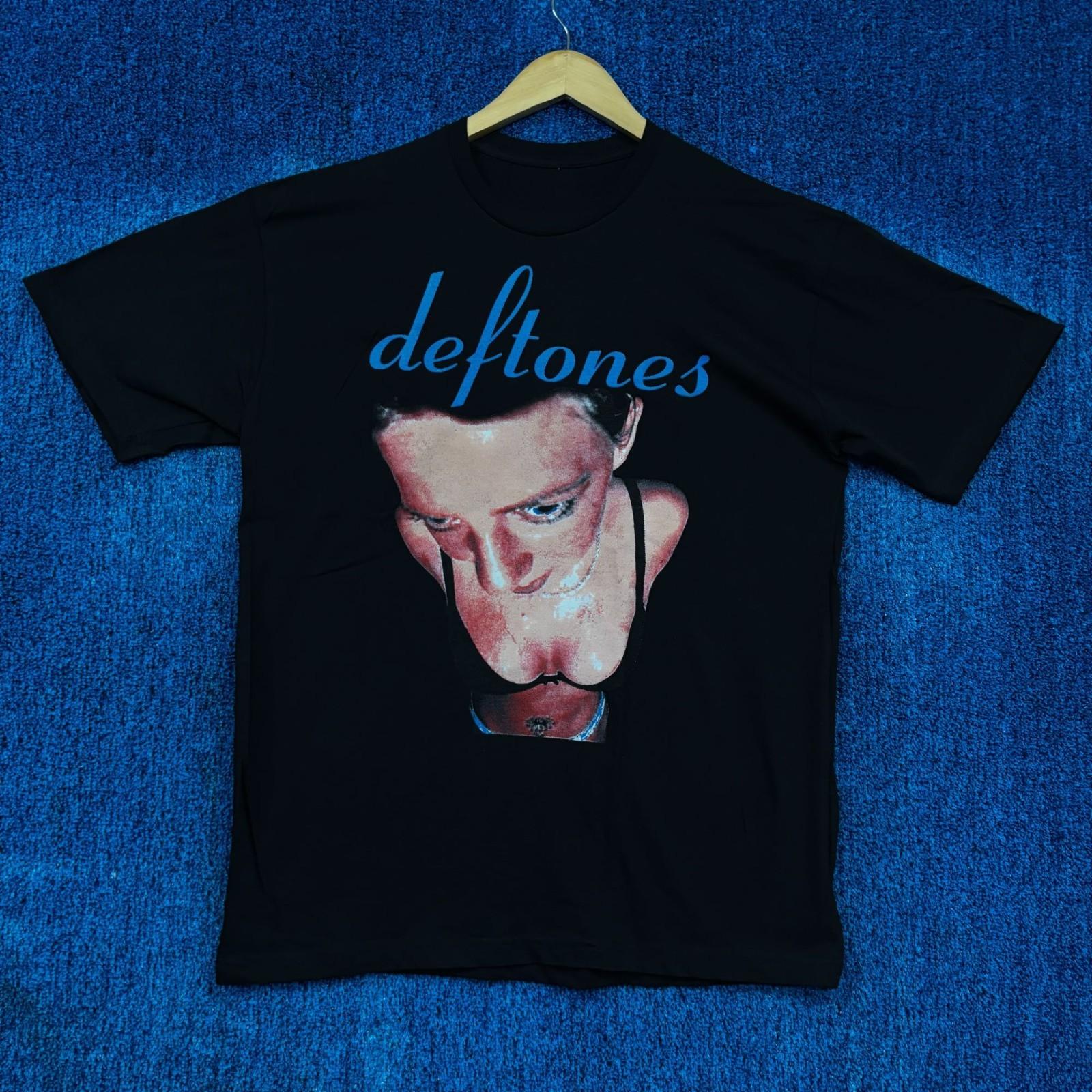 Deftones “Self Titled” Graphic T-Shirt Size Large Unisex T-Shirt XXL