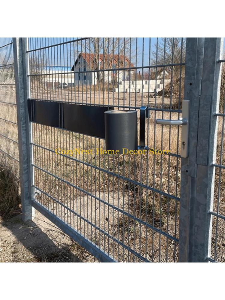 92MF PVC Privacy Barrier Installation Roller For Wire Meshes Fences Weather Resistant Metal Mounting Hook Tool Simplifies Garden