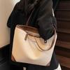 2025 New Fashion Women's Portable Tote Bag Light Luxury Versatile Large Capacity Shoulder Bag Commuter Leisure Handbag