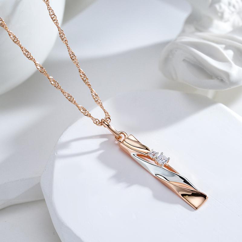 Fashion Geometric Hollow Zircon Pendant Necklace  Rose Gold And  Dichroic Plating Wedding Daily Fine Jewelry Gift