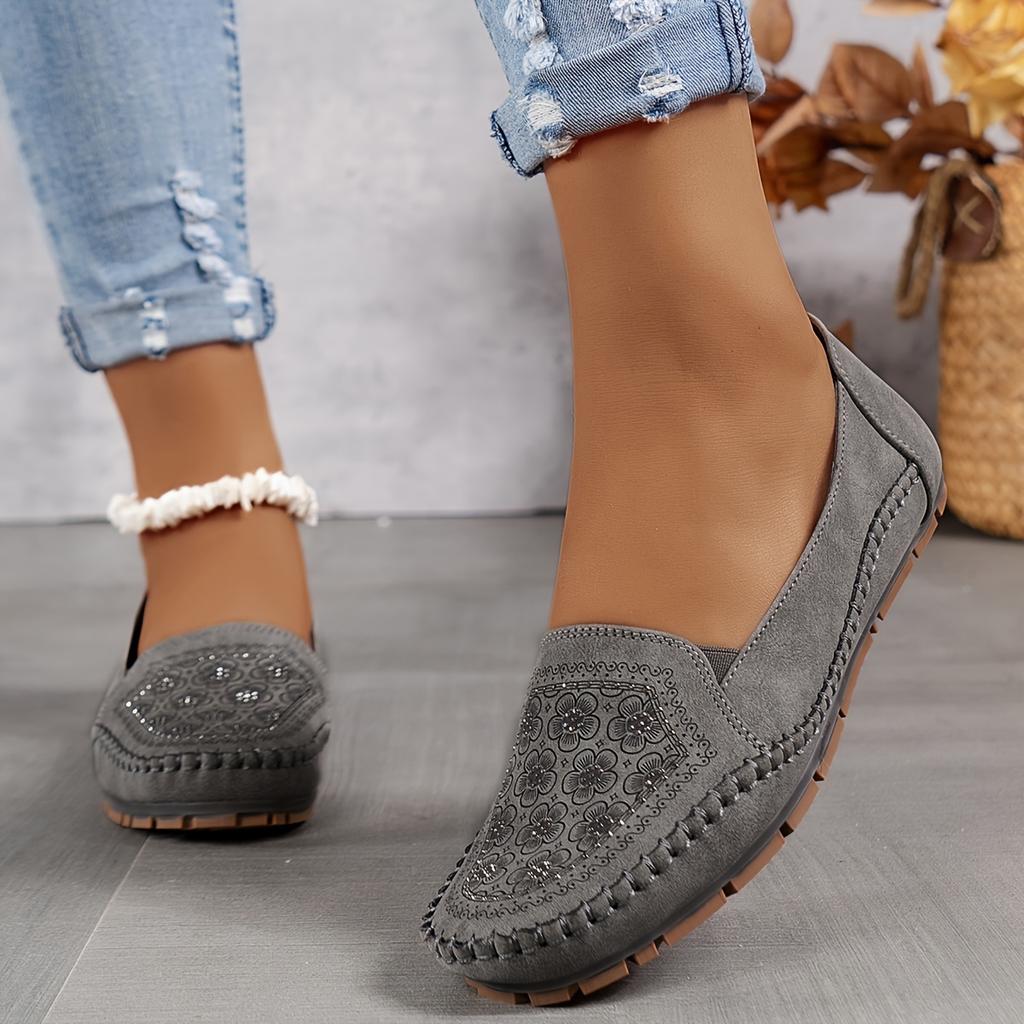 Vintage Floral Pattern Lightweight Crystal Embellished Women's Slip-On Loafers, with Soft Stitching, TPR Sole and Fabric Insole - Polyurethane Upper