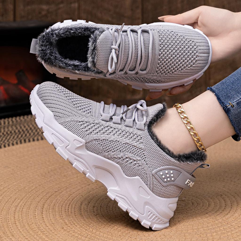 Women's Winter Warm Sneakers Lightweight Anti-Slip Walking Shoes With Faux Fur Lined Casual Comfortable Outdoor Running Workout Shoes for Women