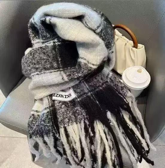 2026 New Style Women's Winter Mohair Plaid Knit Shawl - Sweet & Warm