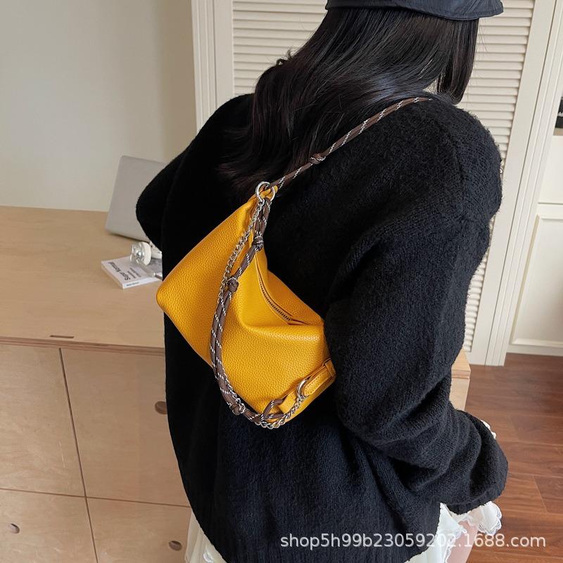 Neue einfache Unterarmtasche Damen High-End Schultertasche Baguette-Tasche Lässige Pendler Umhängetasche Tasche