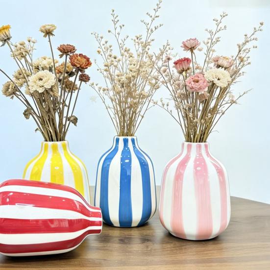 Ceramiczny Pasiasty Wazon Ręcznie Malowany Nowoczesny Nordycki Boho Wazon Mały Dekoracyjny Pojemnik na Kwiaty na Stolik Boczny Kuchnia Pomieszczenie Wewnętrzne Ozdoba Stołu