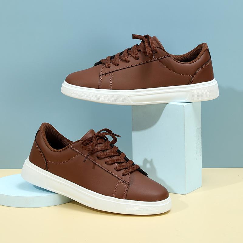 

New four-season couple soft-soled comfortable flat shoes lace-up casual sports shoes skateboard shoes 45 коричневий