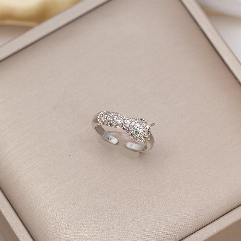 Exaggerated Leopard Head Ring with Green Eyes