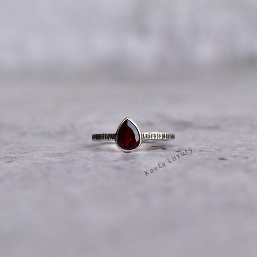 Natural Red Garnet Oxidized Ring Garnet Dainty Ring for Women Sterling Silver Small Stone Ring Bridesmaid Jewelry Unique Gift for Her