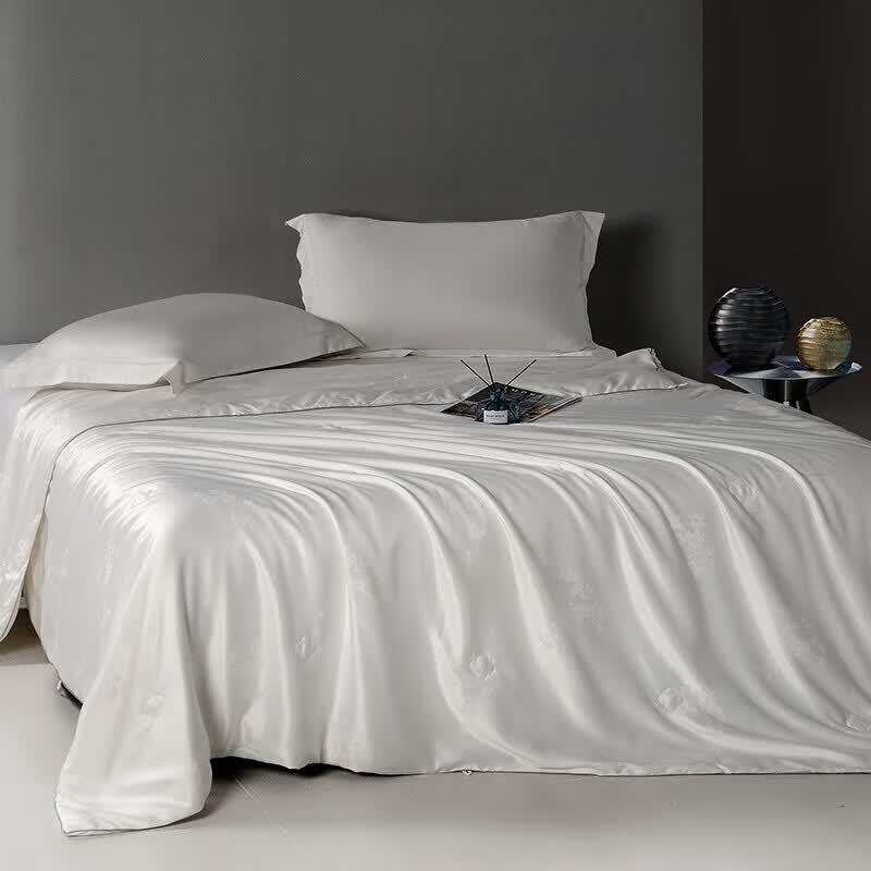 Hongxiushifang Premium Jacquard Silk Quilt