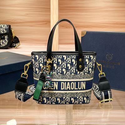 New Fashionable Casual Women's Shoulder Bag Simple Wide Shoulder Strap Diagonal Straddle Bags All Matching Large Capacity Bags