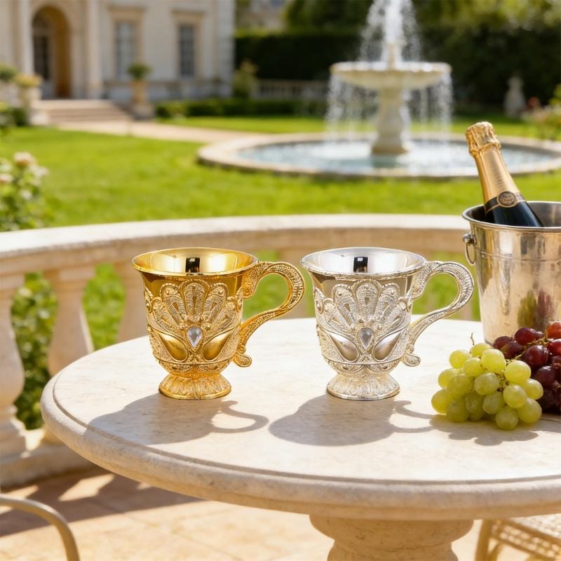 2Pieces Retro Goblets Metal Wine Cups Royal Chalices Wine Glass Medieval European Style Embossed Drinking Cups Gift