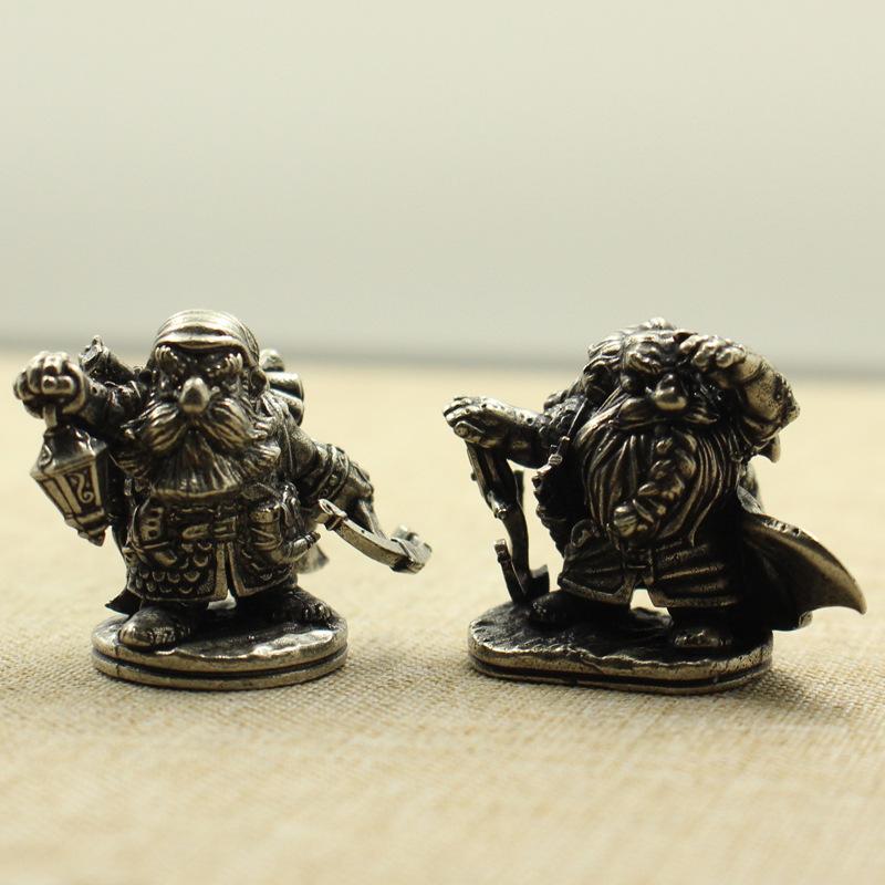Vintage Dwarven regiment Dwarf Mage Soldier Model Figurines Toys Board Game Chess Car Decoration Boys Gifts