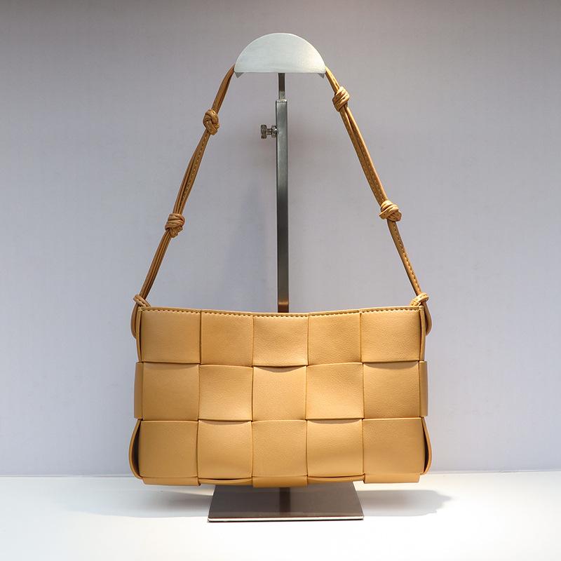 

New Cassette Handmade Woven Mahjong Bag With Knot Rope Handheld Small Square Women s Genuine Leather Single Shoulder Underarm 24cm