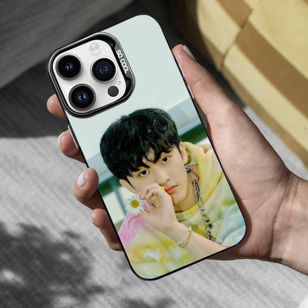 Hot Singer M-Mark L-Lee Phone Case For iPhone 14,17,15,Mini,Pro,SE,13,12,11,16,XS,MAX,Black Matte Silicone Cover
