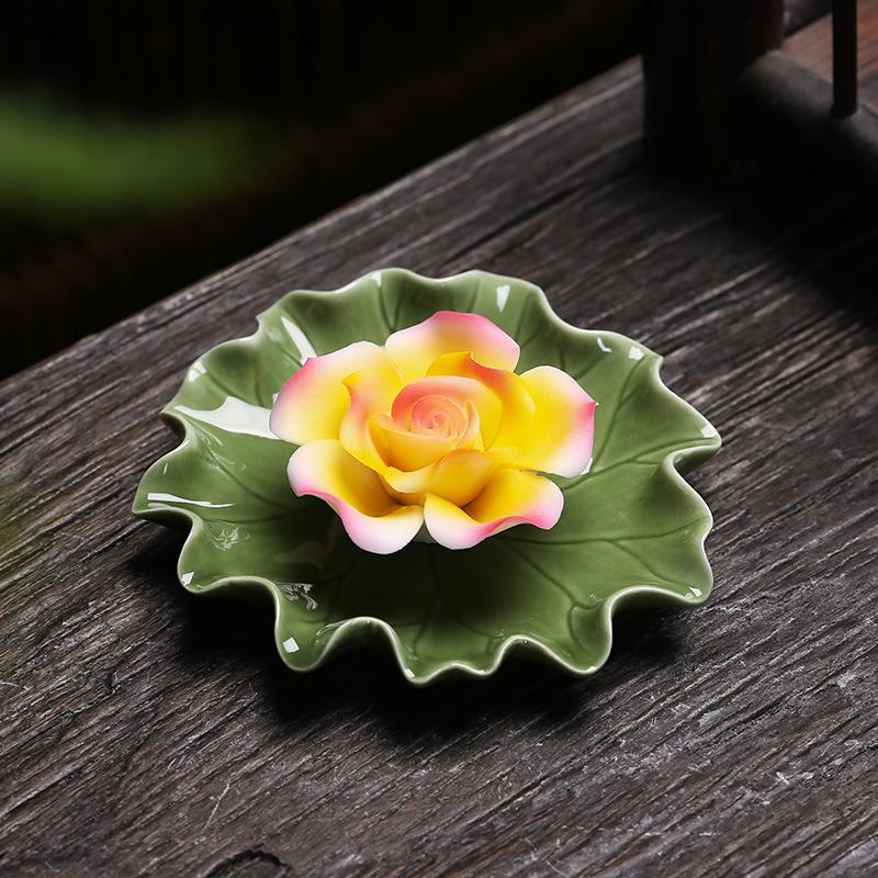 Ceramic Lotus Incense Holder with Leaf-Shaped Base for Home Meditation and Aromatherapy Decorative Use