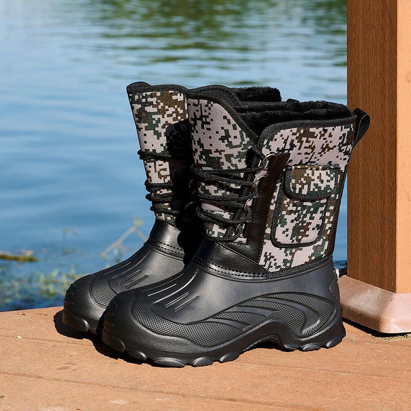 Baumwollschuhe mit Plüschisolierung Schneestiefel für Herren im Winter Stahlnägel für Rutschfestigkeit Verdickte Wasserdichte Angelschuhe