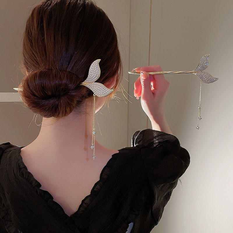 New Chinese Style Mermaid Hair Sticks Ancient Metal Rhinestone Pearl Long Tassel Hairpin Women Luxury Elegent Hair Accessories