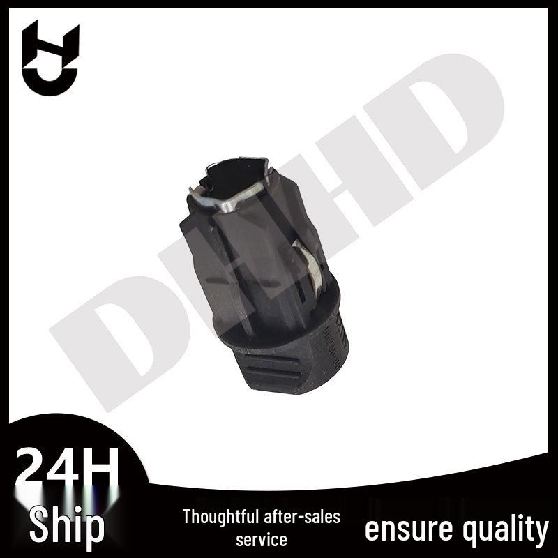 BMW 3, 5, 7 Series F35 F02 G02 Taillight Bulb Holder 63117407330 Compatible
