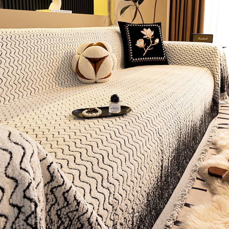 Half fleece sofa cover 2024 autumn and winter straight row sofa special thickened warm a whole sofa cover towel