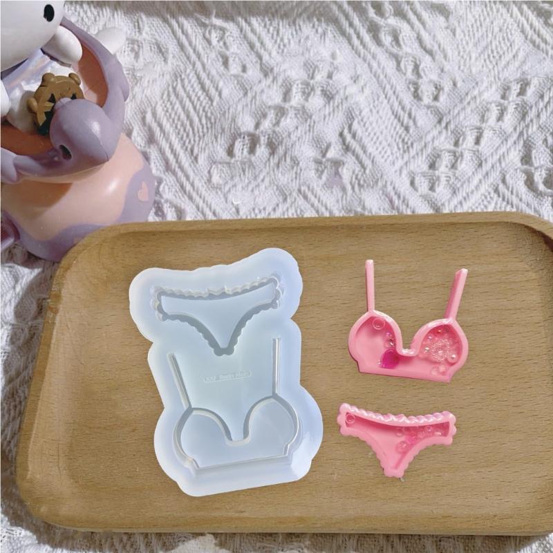 DIY Bikini Ornament Quicksand Silicone Epoxy Mold DIY Keychain Pendant Jewelry Crafting Mould for Valentine Gift