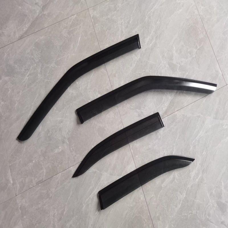 

Тойота Ярис Кросс (2020-2023 гг.) Ветровики и дефлекторы дверей