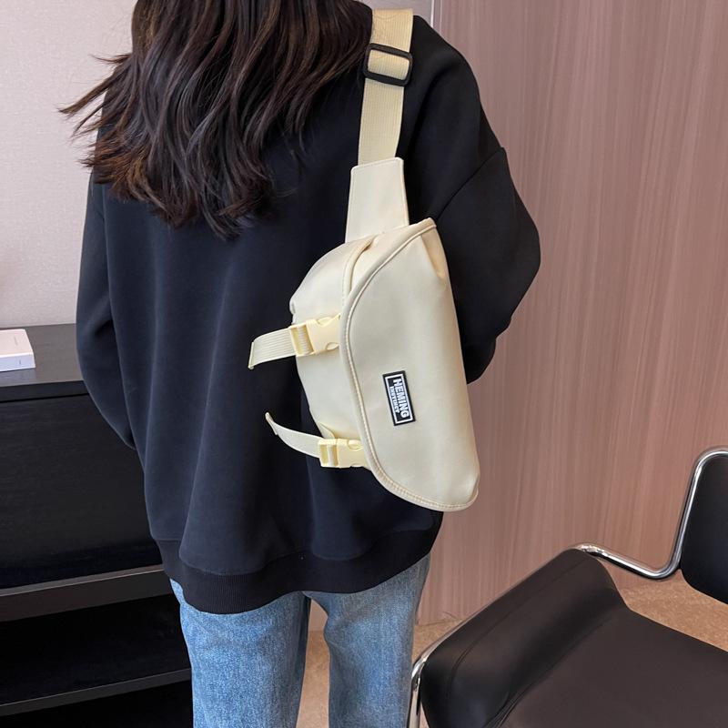 Fashion Simple Breast Bag Foreign Trade New Casual Solid Color Messenger Bag Bag Korean Version Trendy Fashion Internet Celebrity Popular Commuter Bag