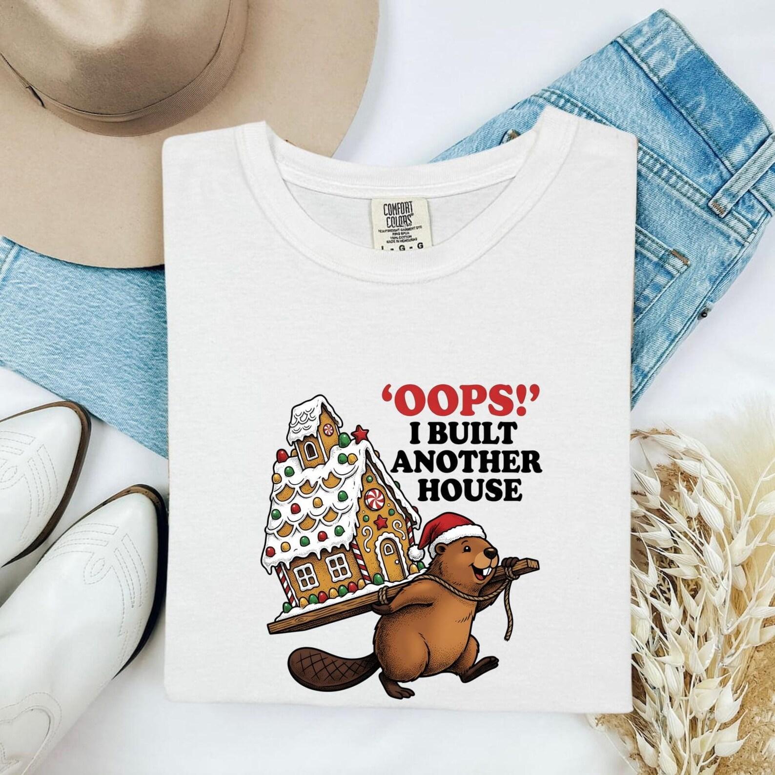 Beaver Gingerbread House Shirt Christmas Animal Gift Women Cartoon Tee Gingerbread T-Shirt Christmas Fan Comic Tshirt Wildlife Graphic L