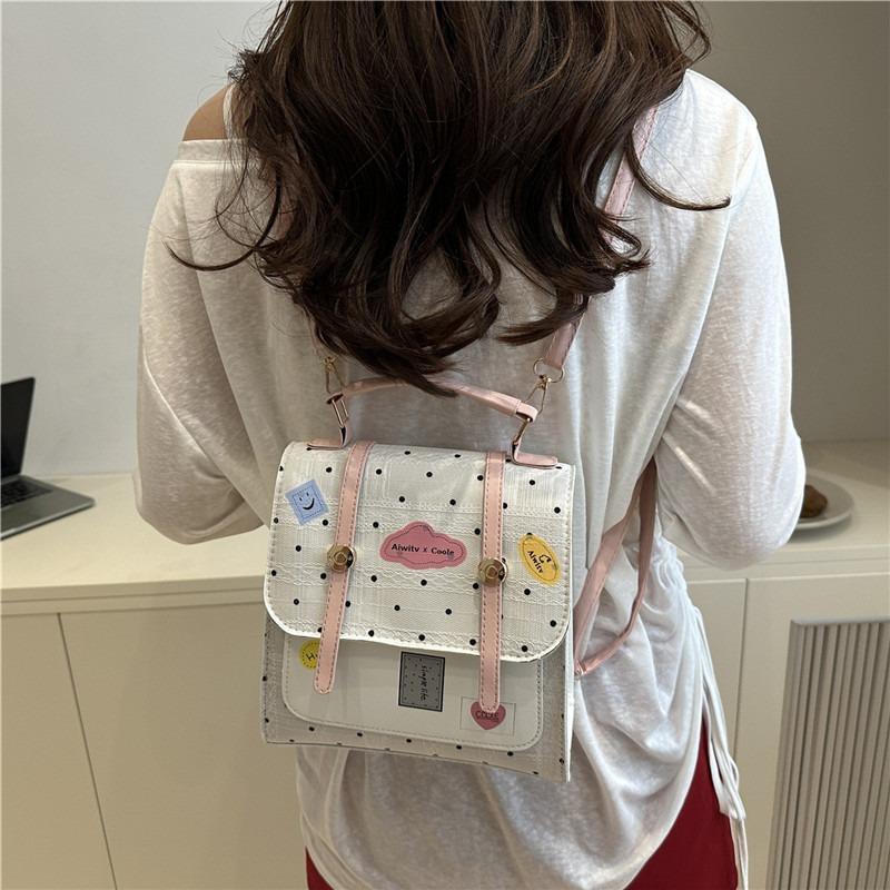 Niche Design Shoulder Bag 2 New Fashion Backpack Portable Retro Travel Oblique Span Bag