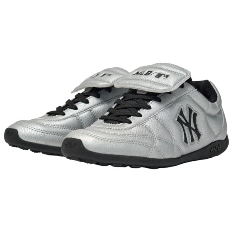 MLB New York Yankees Casual Shoes Unisex Silver 3ASXSLL6N-50SIS