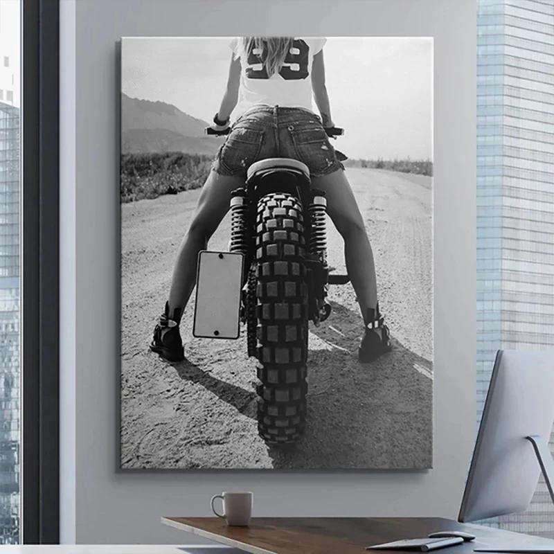 Sexy Women Posters Bad Girl Black and White Print Canvas Paintings Wall Art For Modern Pop Room Home Decoration Pictures Mural
