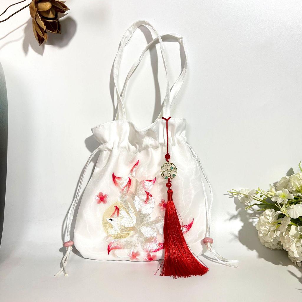 Han Element Su Embroidery Bag: National Style Hanfu Crossbody Handbag - Artistic, Versatile Casual Wear.